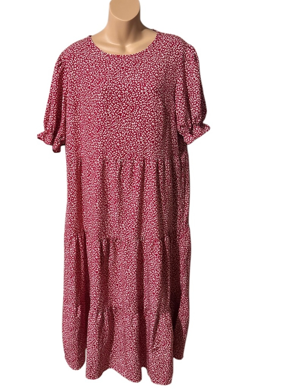 Pretty Garden Tiered Midi Dress in Red Puff Sleeves Animal Print Size Large